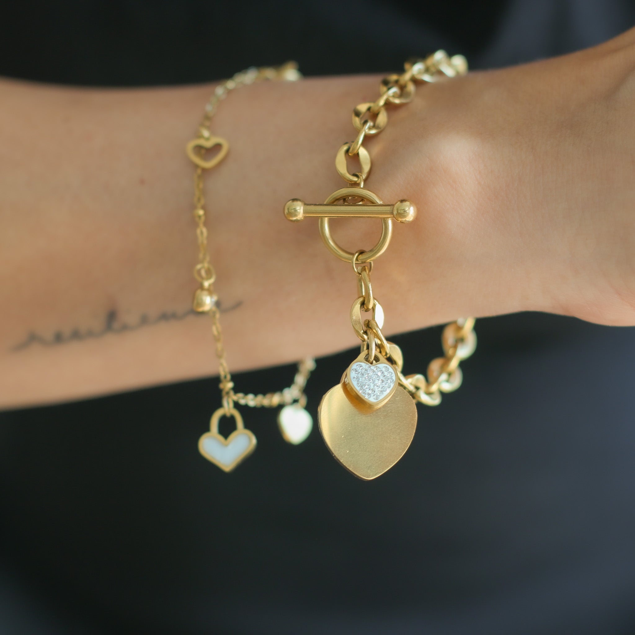 Golden Charmheart Armband